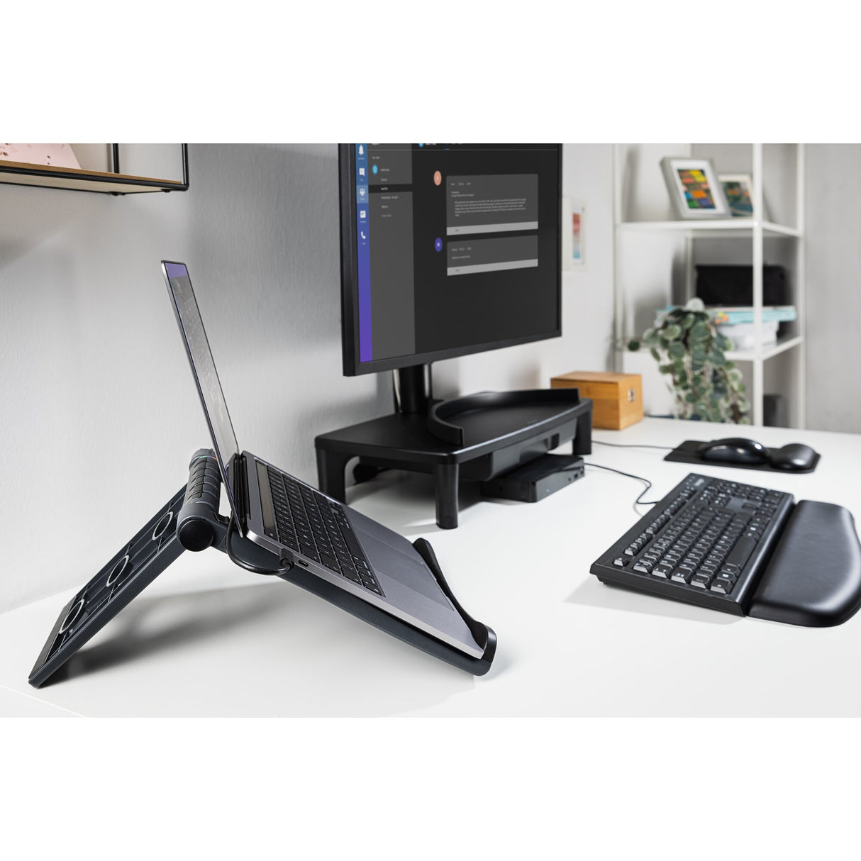Kensington Reposamuñecas ErgoSoft para teclados estándar Accesorio Ergonómico
