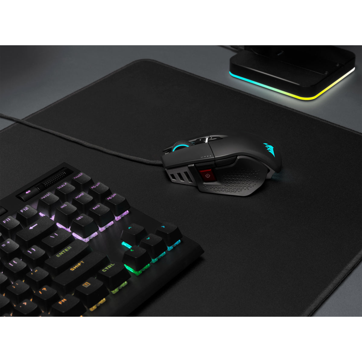Corsair M65 RGB ULTRA ratón Juego mano derecha USB tipo A Óptico 26000 DPI