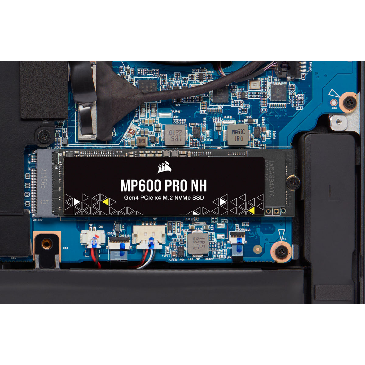 Corsair MP600 PRO NH 4 TB M.2 PCI Express 4.0 NVMe 3D TLC NAND, 7000 MB/s