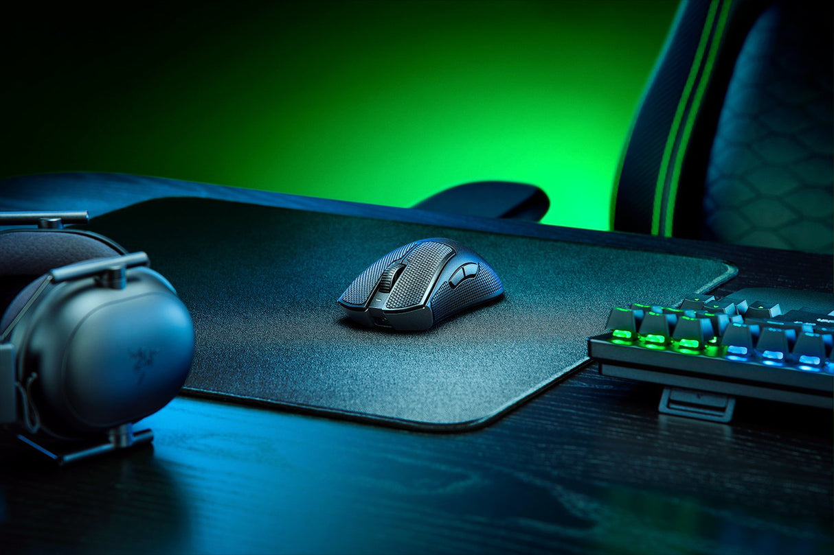 Razer DeathAdder V3 Pro ratón Juego Diestro RF Wireless + USB Type-C Óptico 30000 DPI, Negro