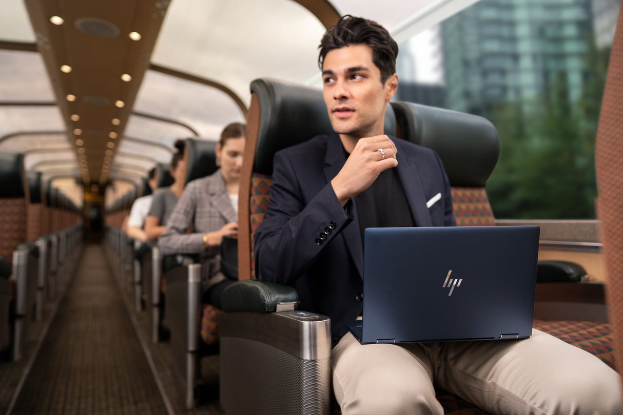 HP Elite Dragonfly G3 Intel® Core™ i7 i7-1255U Computadora portátil 34.3 cm (13.5") Pantalla táctil WUXGA+ 16 GB LPDDR5-SDRAM 1 TB SSD Wi-Fi 6E