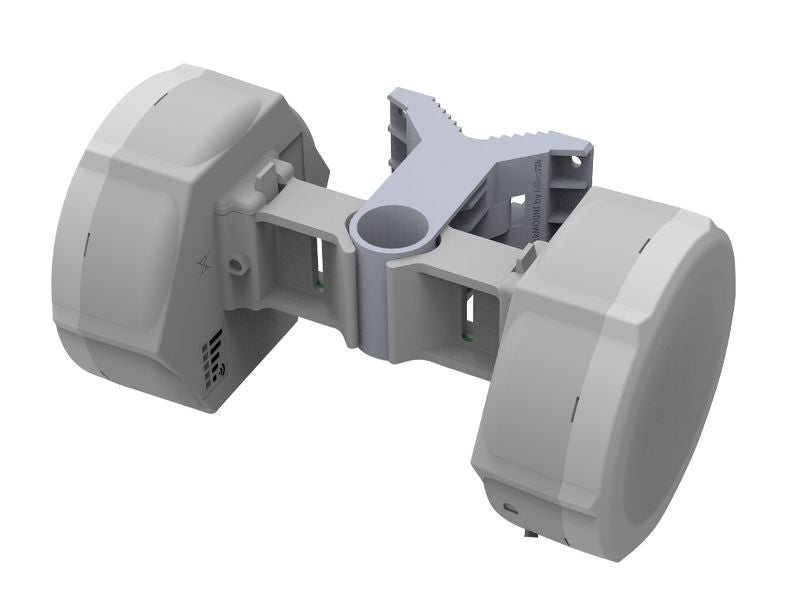QM, Montaje de pared o poste basico para antenas SXT BaseBox