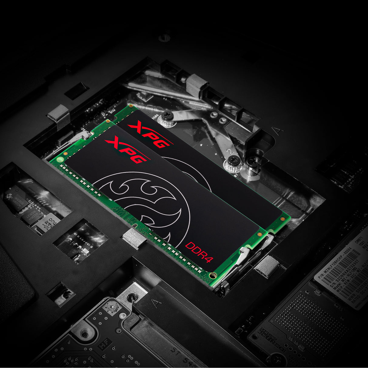 XPG HUNTER AX4S32008G22-SBHT Memoria RAM 8 GB 1 x 8 GB DDR4 3200 MHz