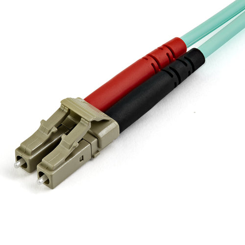 StarTech.com Cable de 7m de Fibra Óptica Multimodo OM3 LC a LC UPC - Full Duplex 50/125µm - para Redes de 100G - LOMMF/V