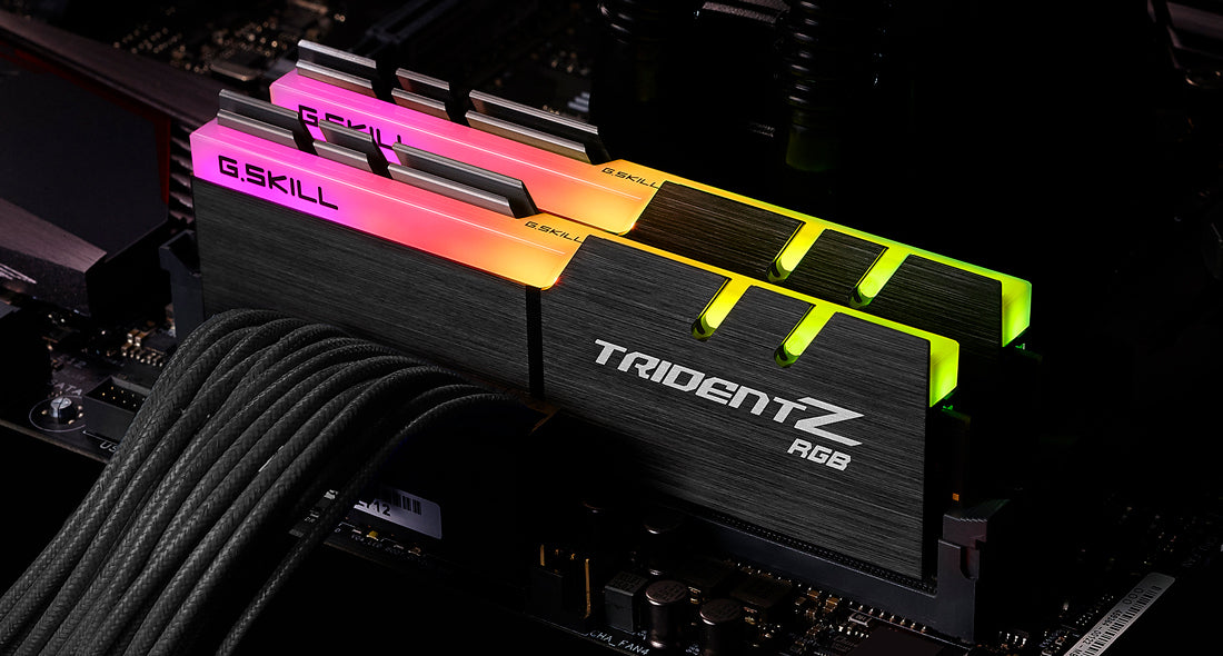 G.Skill Trident Z RGB F4-4000C18D-64GTZR módulo de memoria 64 GB 2 x 32 GB DDR4 288-pin DIMM