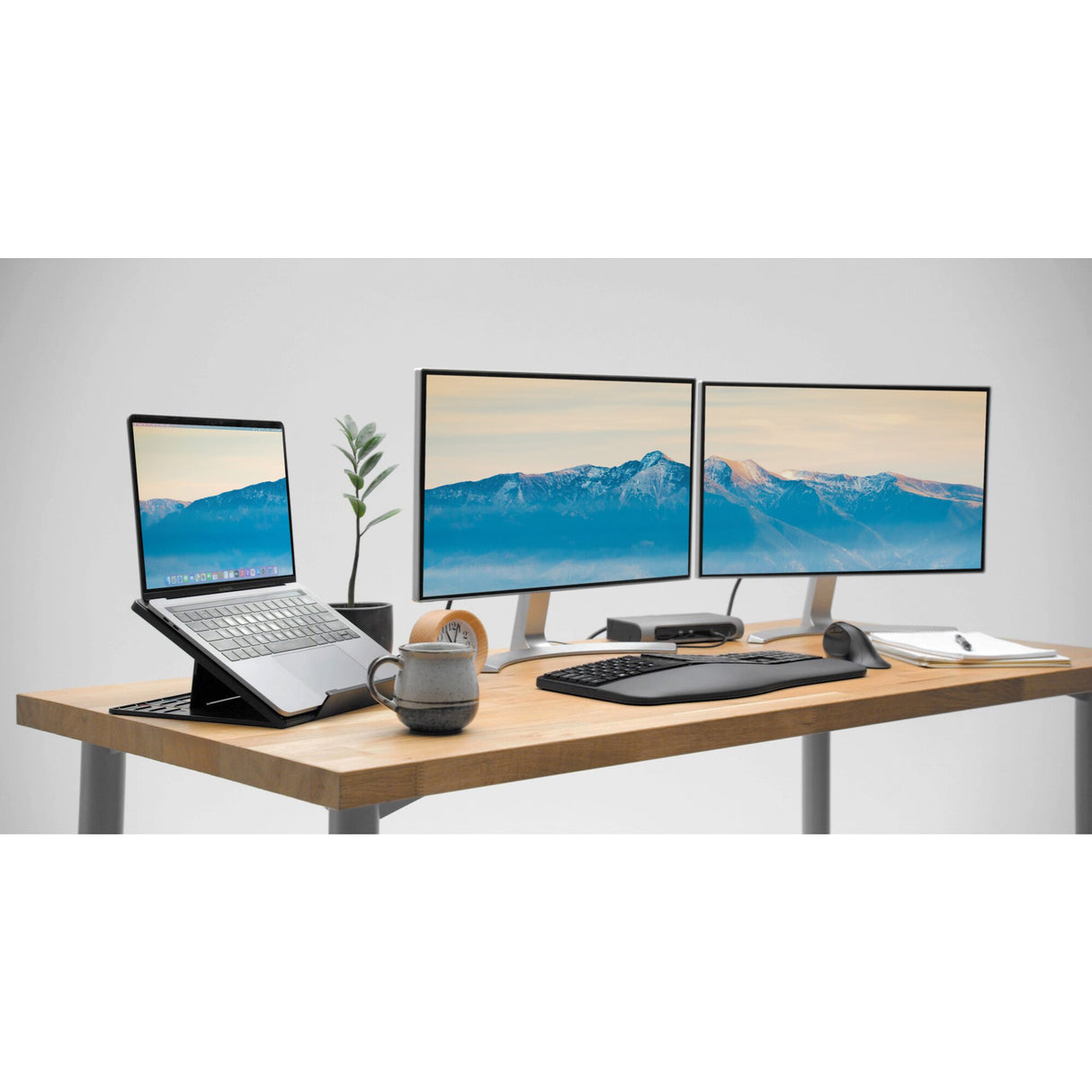 Kensington Base para Notebook Easy Riser Go SmartFit (Color Negra, Hasta 17") Laptop SmartFit™
