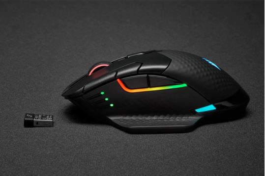 Corsair Dark Core RGB Pro ratón Juego mano derecha RF Wireless + Bluetooth + USB Type-A Óptico 18000