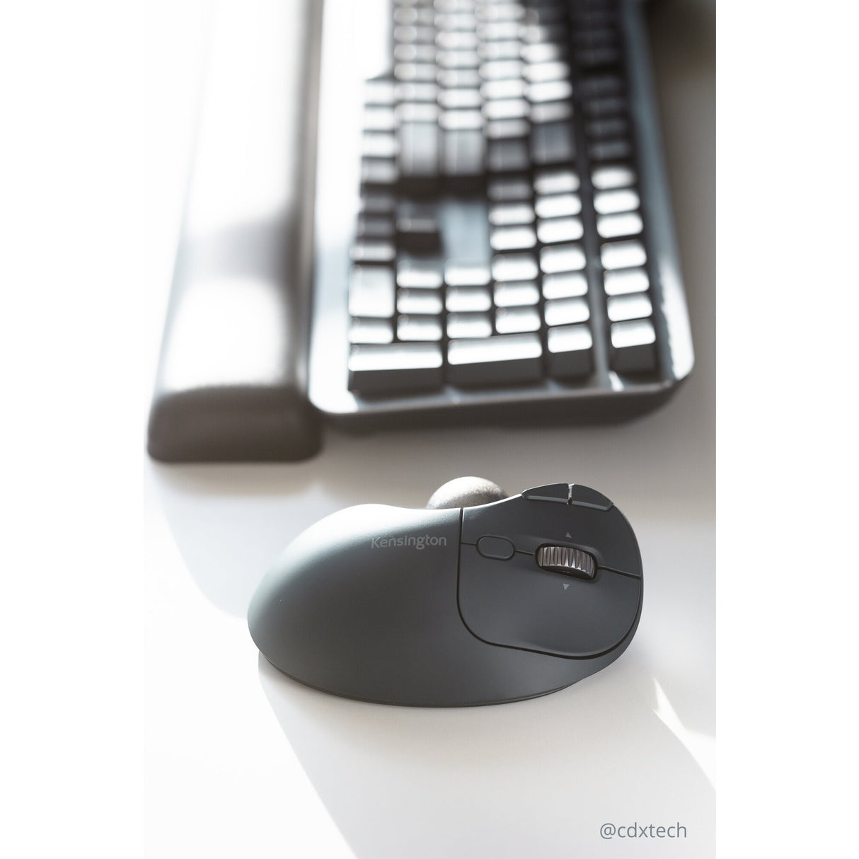 Kensington Trackball Pro Fit Ergo TB550 Ratón Inalámbrico RF Wireless + Bluetooth Si 3,4 mm