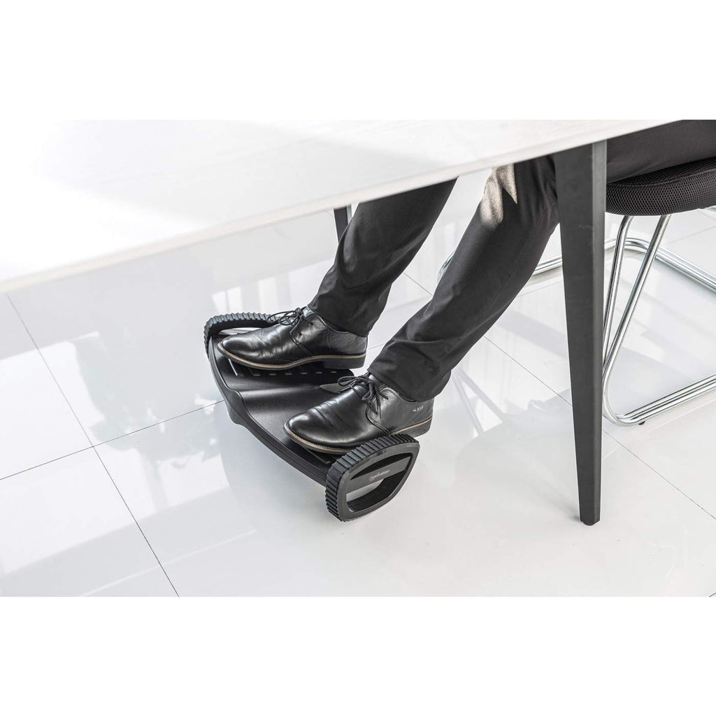 Manhattan Reposapiés ergonómico con balanceo soportes para el apoyo de pies Plástico Negro 10 kg 502 mm