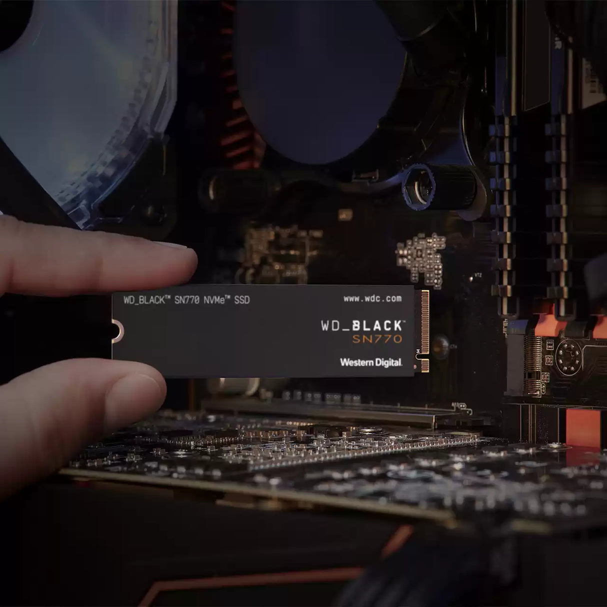 Unidad De Estado Solido SSD Interno Western Digital Black 250GB M.2 2280 PCIe 4.0 NVMe WDS250G3X0E