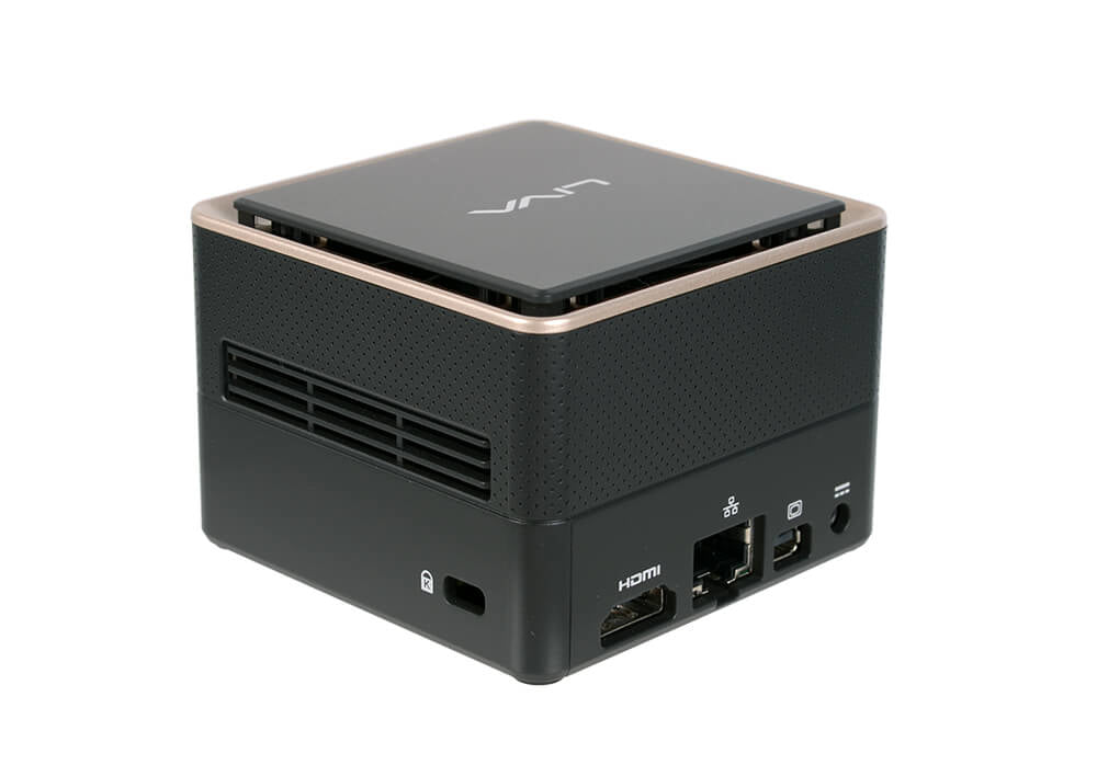 ECS LIVA Q3 Plus AMD Ryzen Embedded V1000 V1605B 8 GB DDR4-SDRAM 128 GB eMMC Mini PC Negro, 2 GHz