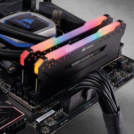 Memoria RAM Corsair Vengeance PRO 16GB (2x8GB) DDR4 3600MHz DIMM RGB XMP CL18