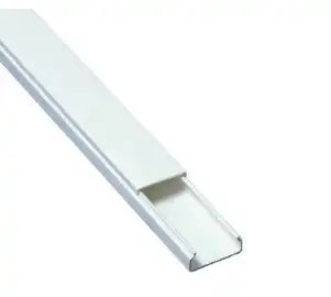 Thorsman Canaleta 20 x 10 Blanca PVC 2.5 Mts Auto Extinguible, Modelo 5101-01260