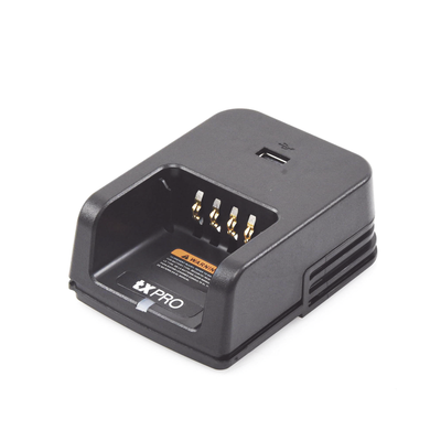TXCAR50A - Cargador de Escritorio / 4 Radios Simultáneos / Li-Ion, Ni-MH, Ni-Cd / LED Tricolor / 17V 1.2A