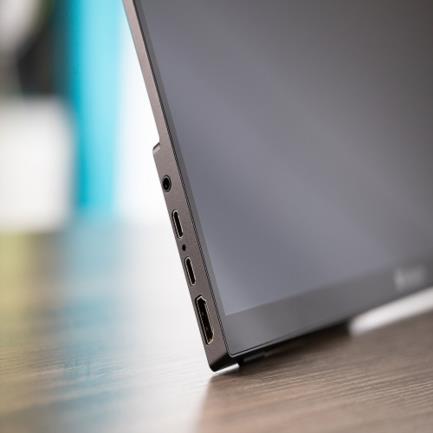 Monitor Verbatim Portátil 15.6" Full HD Touch 1920x1080 Negro, USB-C, Altavoces Integrados