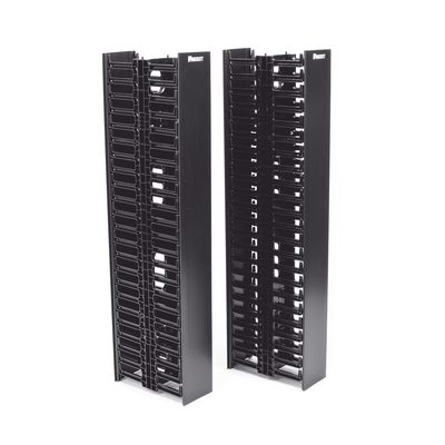 WMPVF45E - Organizador de Cable Vertical / 45 Espacios de Rack / 6.9 pies de Alto / 131 Cables CAT6 / Frontal Sencillo / ABS Negro