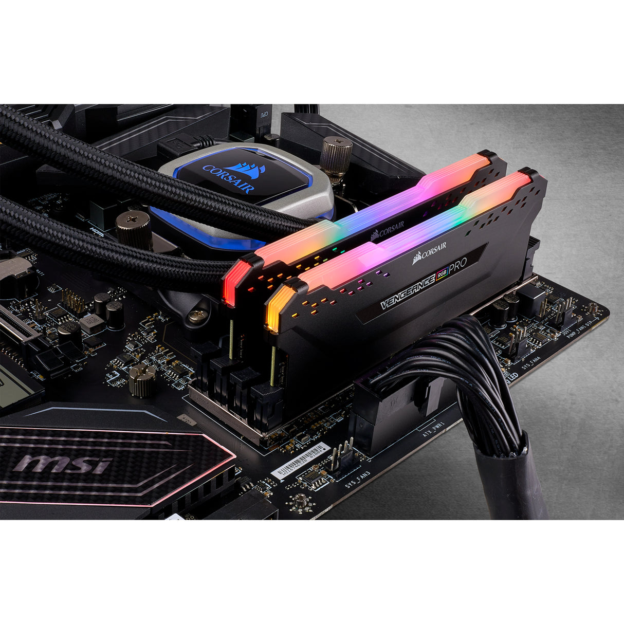 Corsair Vengeance RGB módulo de memoria 16 GB 2 x 8 GB DDR4 288-pin DIMM