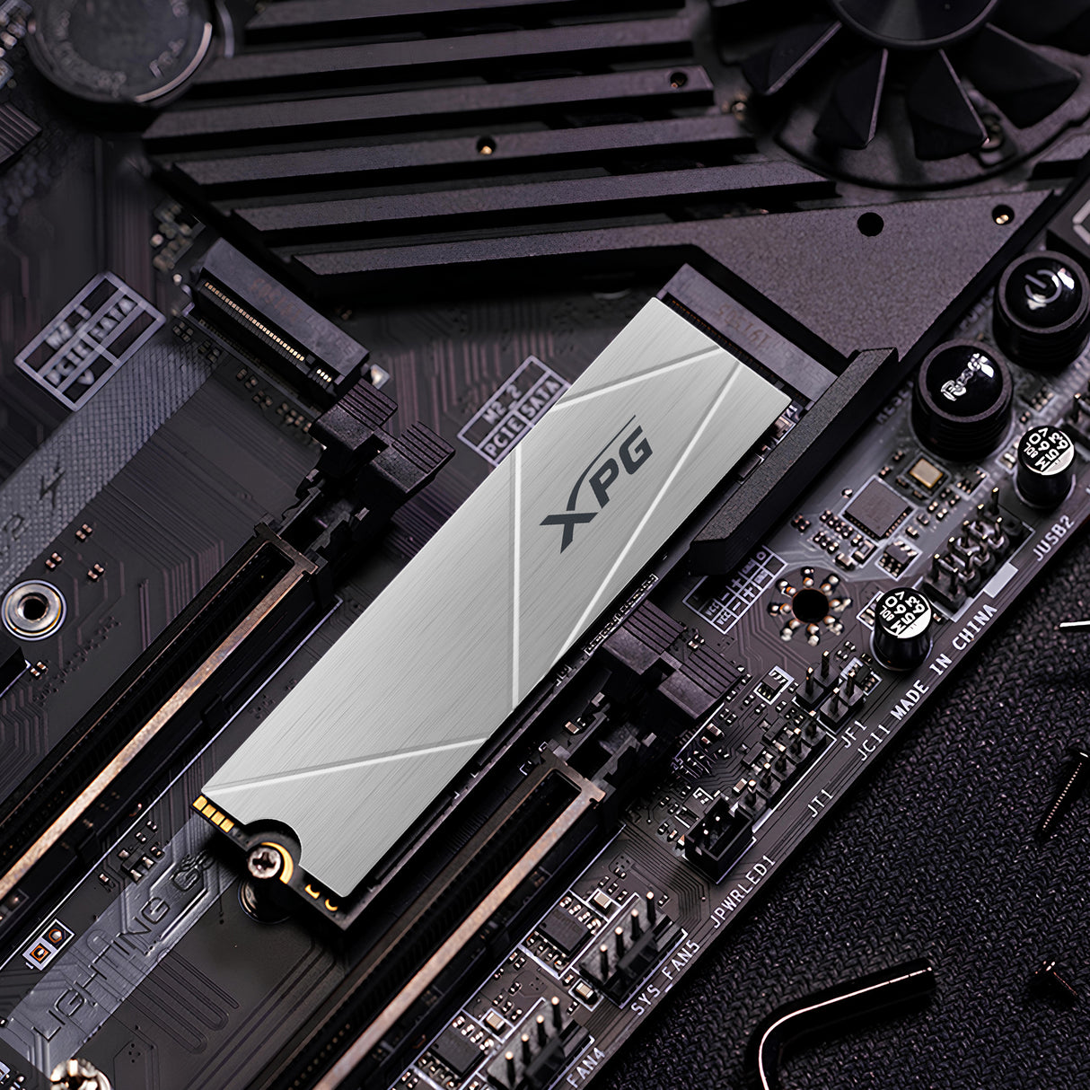 XPG GAMMIX S60 unidades internas de estado sólido 1.4 1 GB M.2 PCI Express 4.0