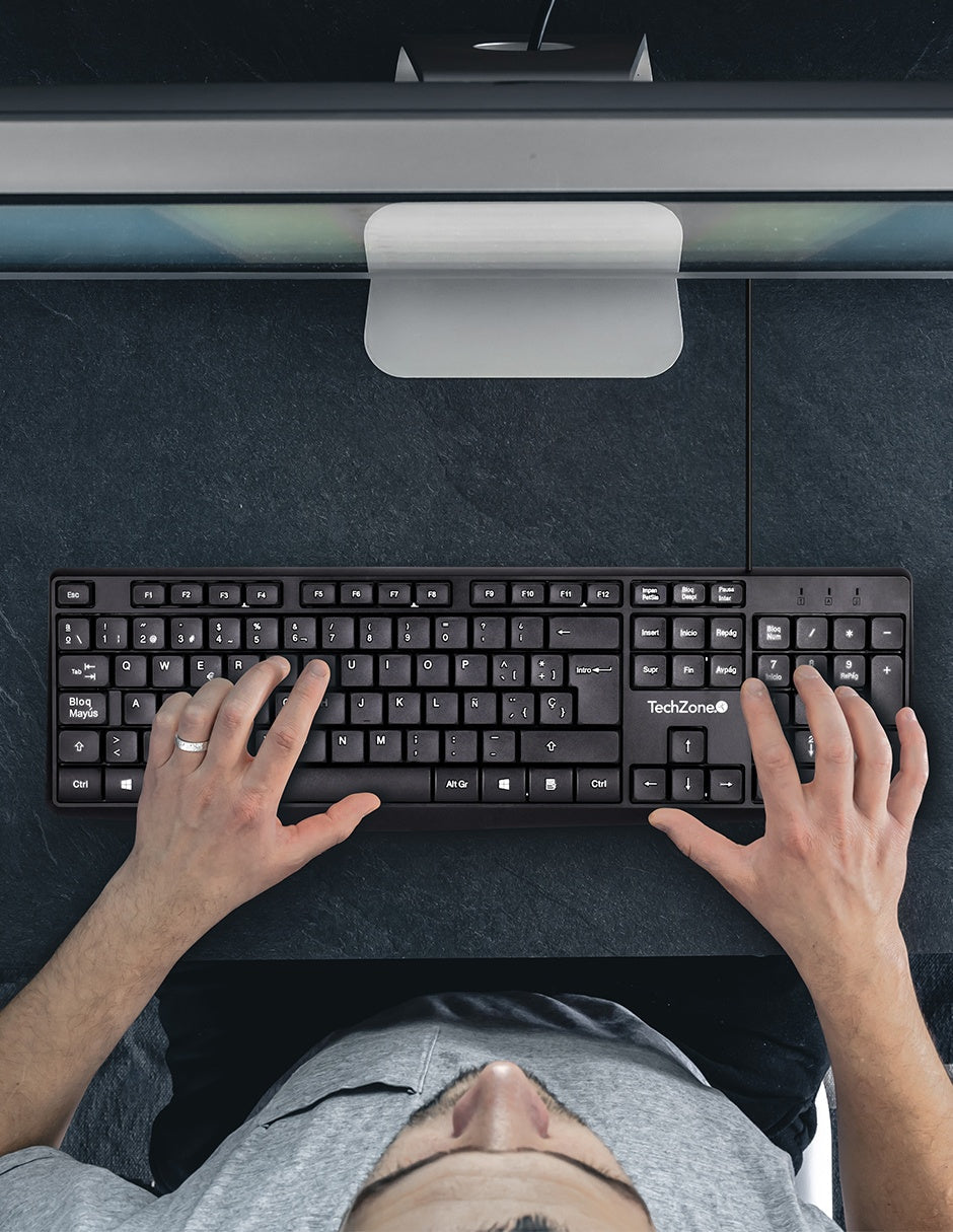 TechZone Alámbrico teclado Universal USB QWERTY Negro, Tamaño completo (100%)