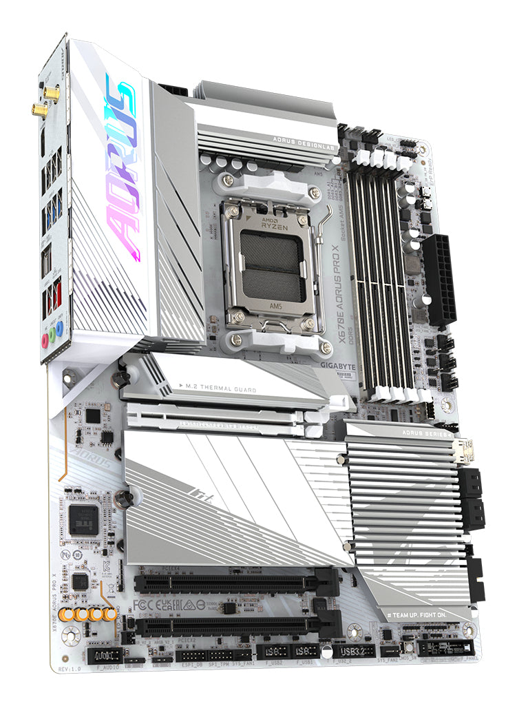 GIGABYTE X670E AORUS PRO X Placa base - Compatible con AMD Ryzen 9000 CPUs, 16+2+2 phases VRM, up to 8000MHz DDR5 (OC), 2xPCIe 5.0 + 2xPCIe 4.0 M.2, Wi-Fi 7, 2.5GbE LAN, USB 3.2 Gen 2x2 placas base AMD Zócalo AM5 AMD Ryzen 7000 Series Zócalo AM5