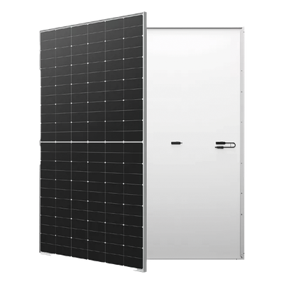 LR772HVH645M - Panel Solar Monocristalino / 645 W / 23.9% Eficiencia / HPBC 2.0 Back Contact / -0.26%/°C / 2.12 m (6.96 ft)