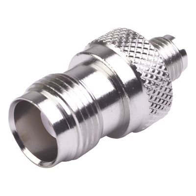 RFT-1241-4 - Adaptador en Línea / TNC Hembra a SMA Hembra / Bronce Niquelado / Contacto Oro / Aislante Teflón