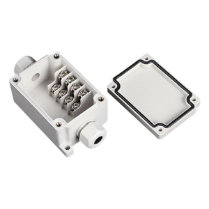 PST-TJ-4P - Caja de Conexión Exterior / 4 Líneas / IP66 / 110 VCA 3 A / -40 a +120 °C / 102 x 50 x 40 mm