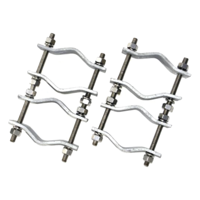 ANTC-482 - Juego de Abrazaderas Dobles / Mástiles 3.8 a 8.9 cm (1.5 a 3.5 in) / Separación 12 cm (4.75 in) / Acero Galvanizado / Torres Cuadradas o Redondas