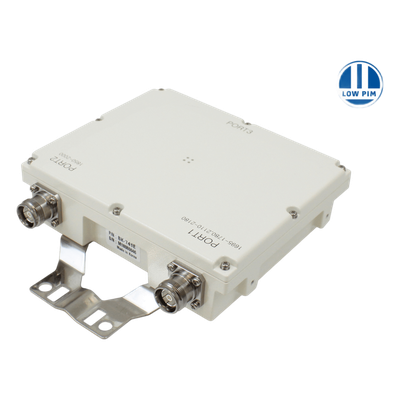 BK-741E - Filtro Diplexer AWS/PCS / Bandas AWS-1 1695-1780 MHz y AWS-3 2110-2180 MHz / Banda PCS 1850-2000 MHz / 250W CW por Entrada / Baja Pérdida <0.3 dB / Aislamiento >50 dB / IP67 / Low PIM Garantizado / Conectores 4.3-10