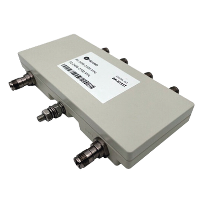 BK2035T - Diplexor / 1695-2200 MHz / 2496-2690 MHz / 50W / -155 dBc PIM / IP67 / NEX10
