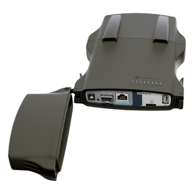 L23UGSR-5HAXD2HAXD-NM - Radio Conectorizado Wi-Fi 6 / Dual Band 2x2 / Puerto SFP+ 2.5G / IP66 / Ranura miniPCIe Libre / ARM 64-bit Dual Core