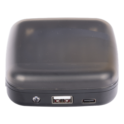 XTAR-BC4 - Cargador de Baterías / 4 Puertos / AA y AAA / Ni-MH y Li-Ion / 0.5A x4 o 1A x2 / Power Bank 2 en 1