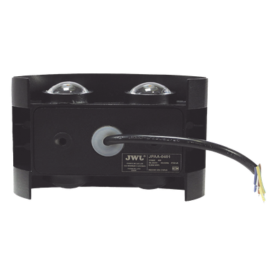 JPAA-0401 - Lámpara Arbotante 4 W 220 lm / Dimensiones 120 x 80 x 40 mm / 85 - 265 Vca~ 50/60Hz / Luz Cálida 2 700 K / Uso en exterior IP 54.