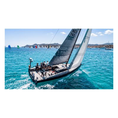 UM-725G - Radio Móvil Marino VHF UNIDEN UM725G / 25W RF / GPS / NMEA 2000 / DSC / IPX8