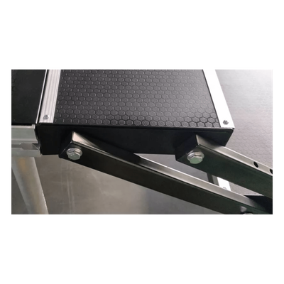 YSL1 - Escalera para Tarima / Altura Ajustable 100-170 cm (3.3-5.6 ft) / Ancho 100 cm (3.3 ft) / Superficie Antideslizante / Aluminio / Compatible Tarimas YS4