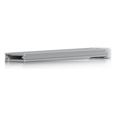 UACC-SSD-TRAY - Bandeja SSD M.2 NVMe / PCIe Gen3 x2 / 5 Tamaños 2230-22110 / Aluminio y Acero / 123.4 x 31.1 x 11.2 mm (4.9 x 1.2 x 0.4 in)
