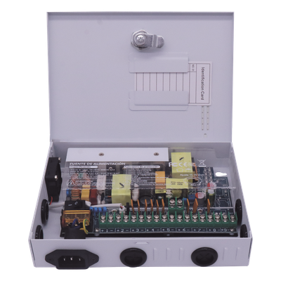 XP9DC16HD - Fuente de Alimentación Profesional / 9 Canales / 16 A Total / 1.8 A por Canal / Voltaje Ajustable 11-15 VCC / 200 W / Operación -20°C a 70°C