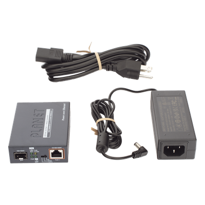 GUP-805A-60W - Planet Convertidor de Medios PoE++ / 1x RJ45 Gigabit / 1x SFP 100/1000BASE-X GUP-805A-60W