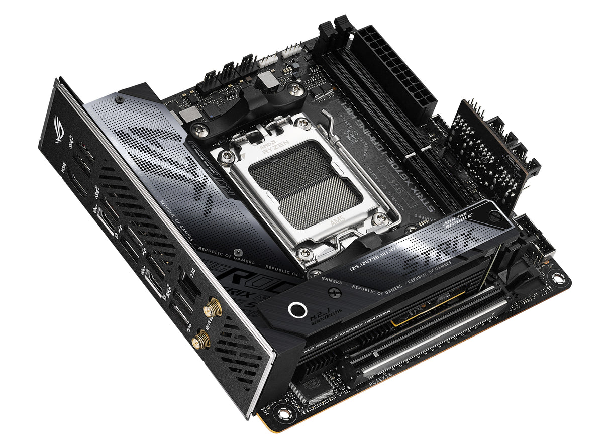 ASUS ROG STRIX X670E-I GAMING WIFI placas base AMD Zócalo AM5 DDR5-SDRAM 2