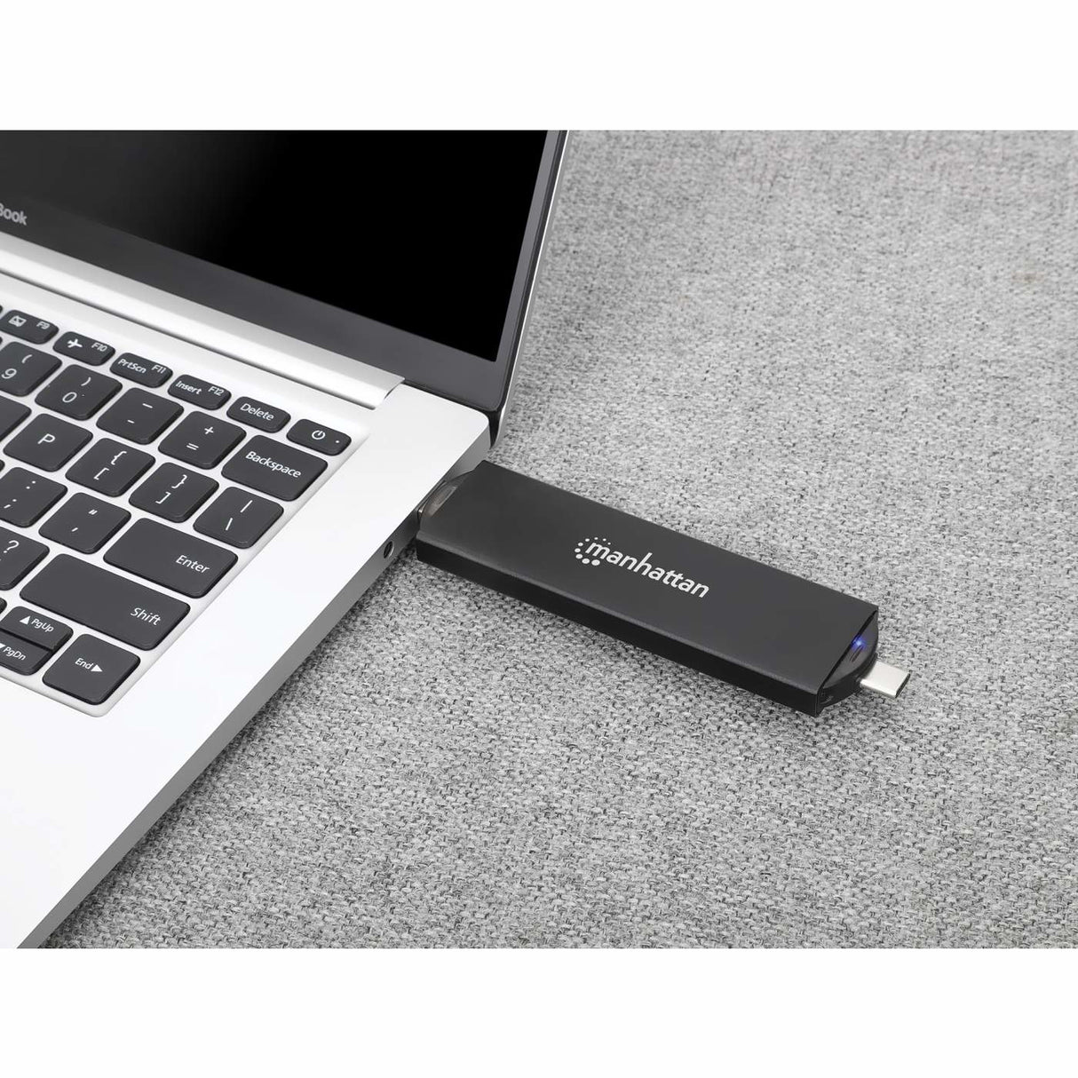 Manhattan Gabinete USB a SDD M.2 NVMe y SATA cajas para discos duros externos M.2 cm (M.2") 22 mm 30,42,60,80 mm Si