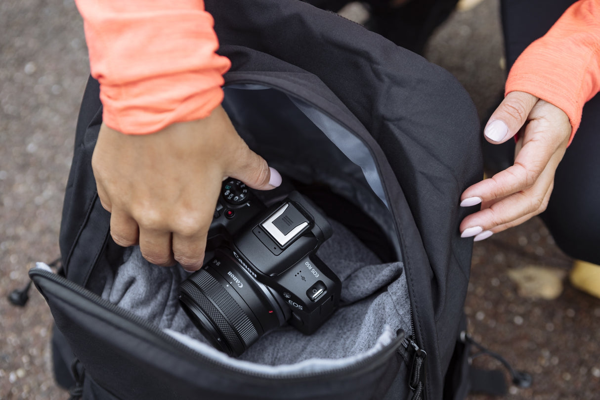 Canon EOS R50 + RF-S 18-45mm F4.5-6.3 IS STM cámaras digitales 3:2 MILC 24,2 MP CMOS