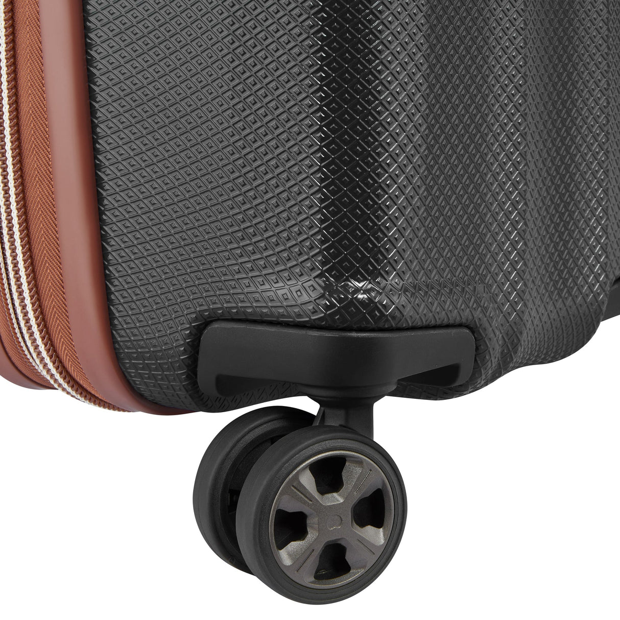 DELSEY MALETA TROPEZ  RIGIDA 24 PULG. NEGRA