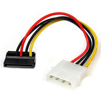 StarTech.com Adaptador Cable 15cm Alimentación SATA Ángulo a la Izquierda 15 Pines a 4 Pines LP4 Cables de alimentación 