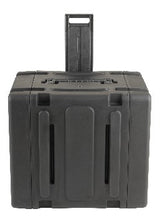 SKB 20" Deep 8U Roto Shockmount Rolling Rack caja para equipo Negro
