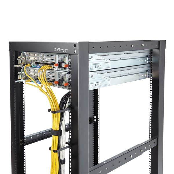 StarTech.com Anilla Pasacables en D Vertical 1U para Gestión de Cableado en Armarios Racks - Guiacables 4,5x10cm Rack Anillo organizador de cables Negro Acero 1U