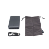 Power Bank de 20000mAh | 3 Salidas 100W Max. | USB-A + 2 USB-C | PD 3.0 | QC3.0 | FCP | SCP | Pantalla Inteligente | Carcasa Ignifuga | Color Gris | Incluye Cable USB de 50cm | Carga tu Laptop de Manera Segura.