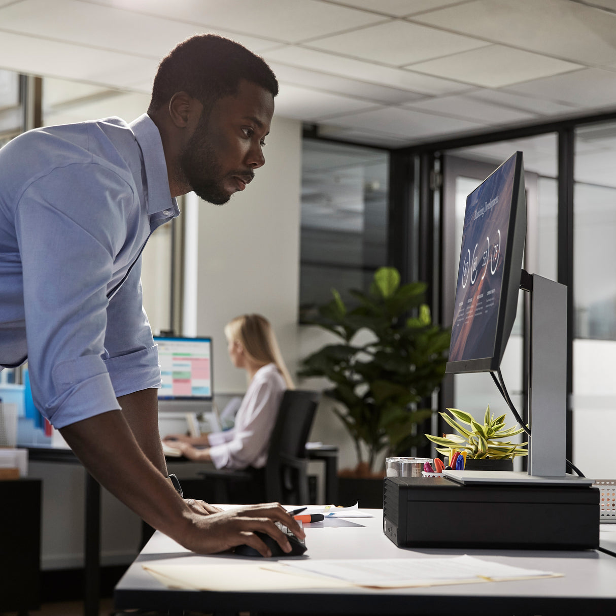 HP 400 G9 Intel® Core™ i7 i7-12700 16 GB DDR4-SDRAM 512 GB SSD Windows 11 Pro SFF PC Negro, 2.1 GHz