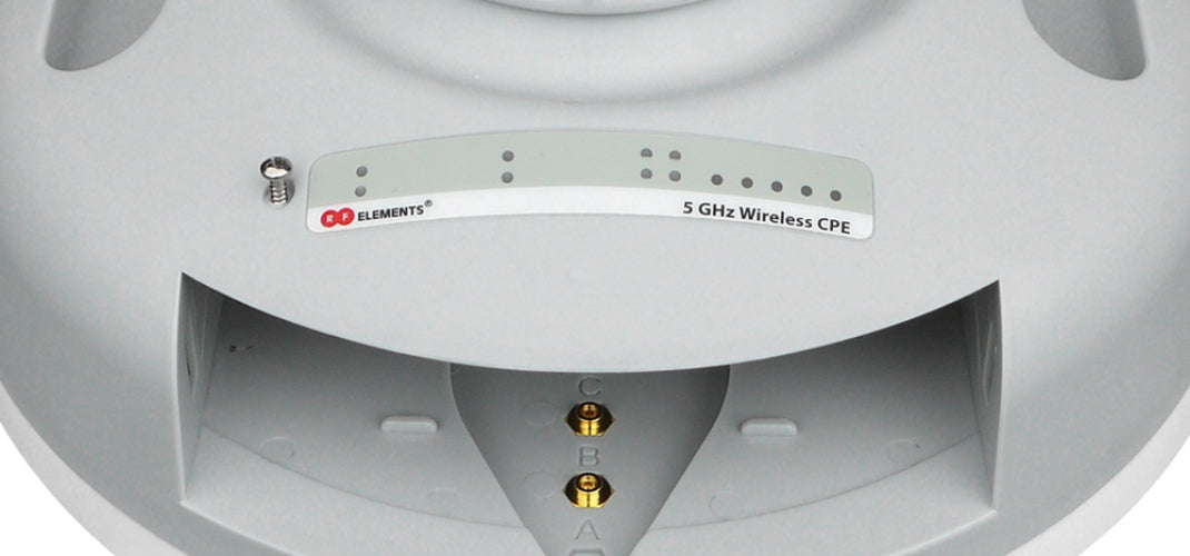 SBX-XL-2-14, Antena 2.4Ghz 14dbi  30° y Gabinete para alojar AP