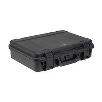 SKB iSeries 1813-5 caja para equipo Negro