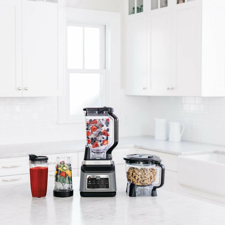 Ninja Professional Plus Kitchen System with Auto-iQ, 1400-Watt(Peak) & 72 oz. Capacity